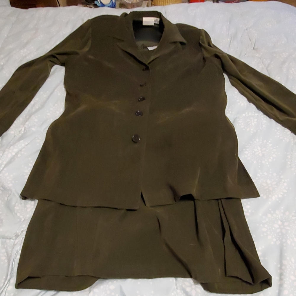 Green 2-piece dress & jacket size 18W
